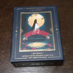TAROT OF THE DIVINE BRAND NEW AUTHENTIC CARD AND GUIDEBOOK